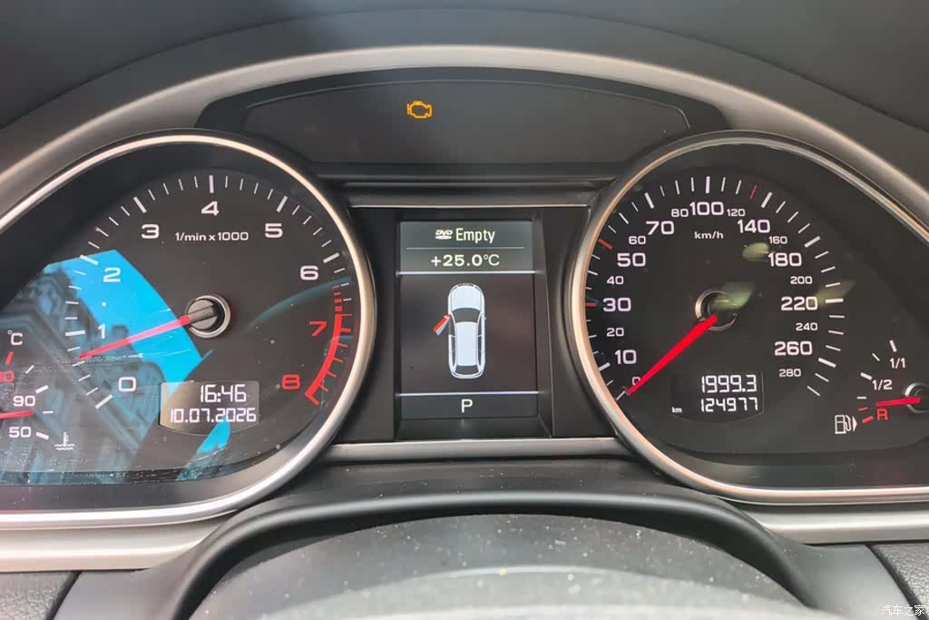 Audi Q7, 2015 14