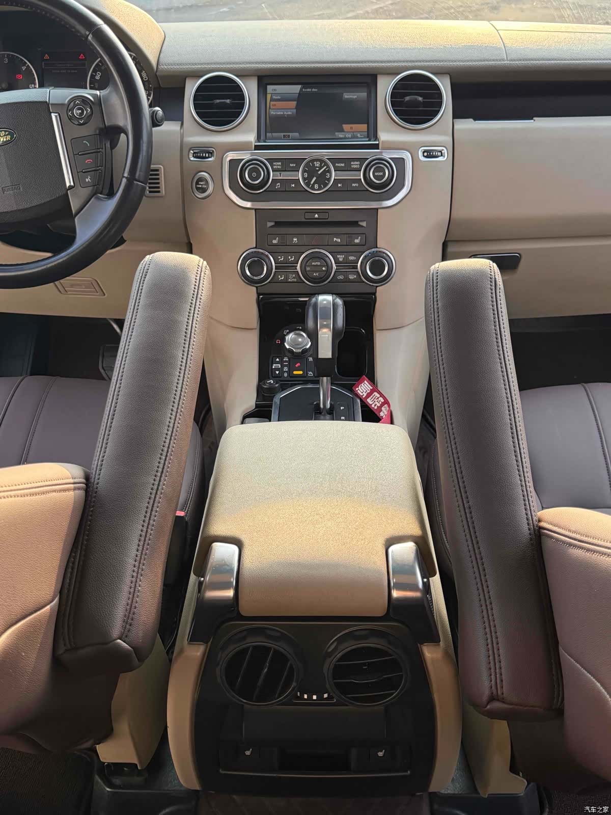 Land Rover Discovery, 2010 9