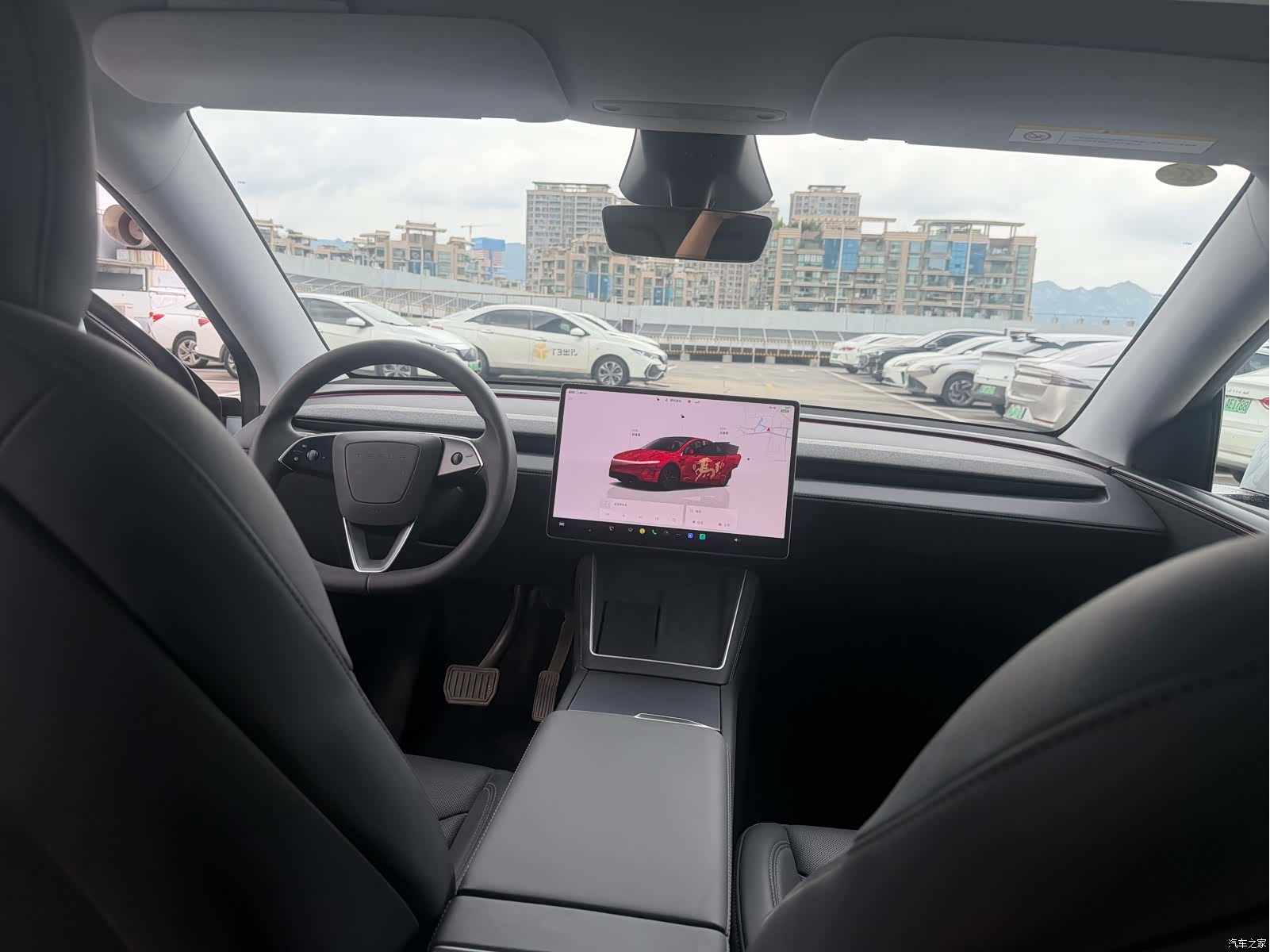 Tesla Model Y, 2025 6