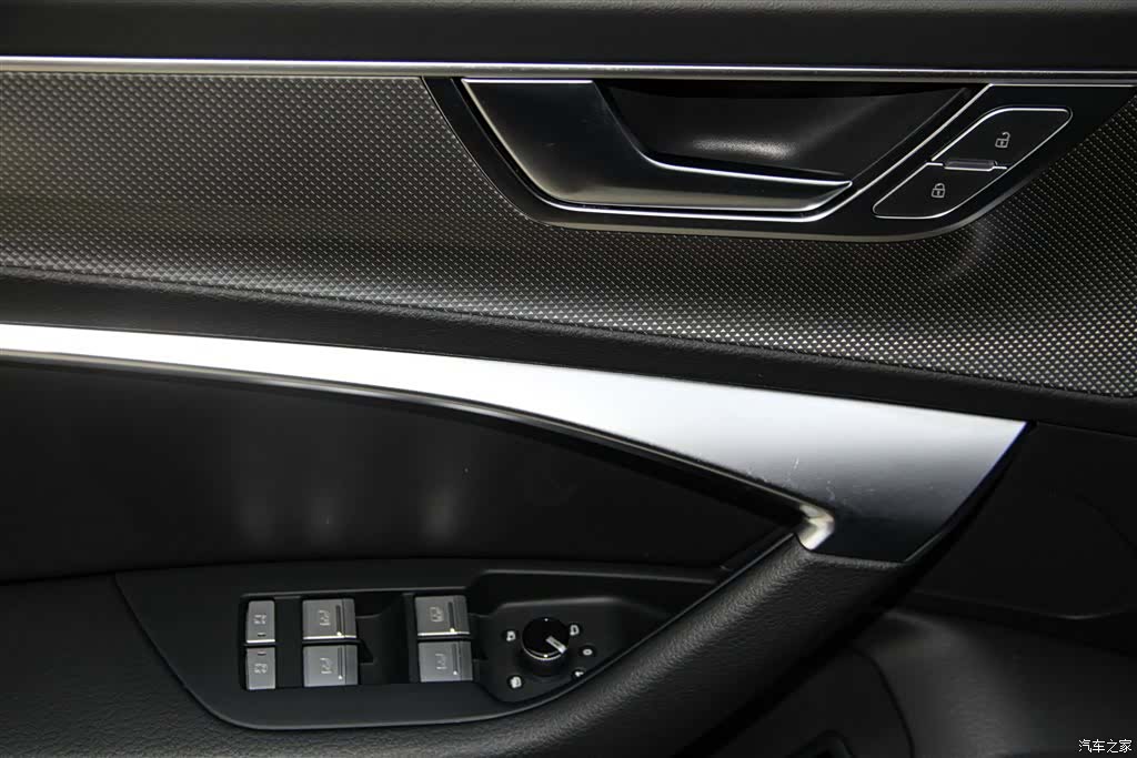 Audi A6L, 2025 22