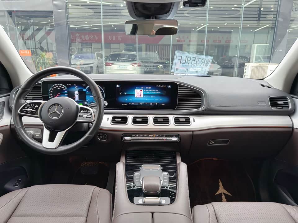 Mercedes-Benz GLS Mercedes-Benz GLS