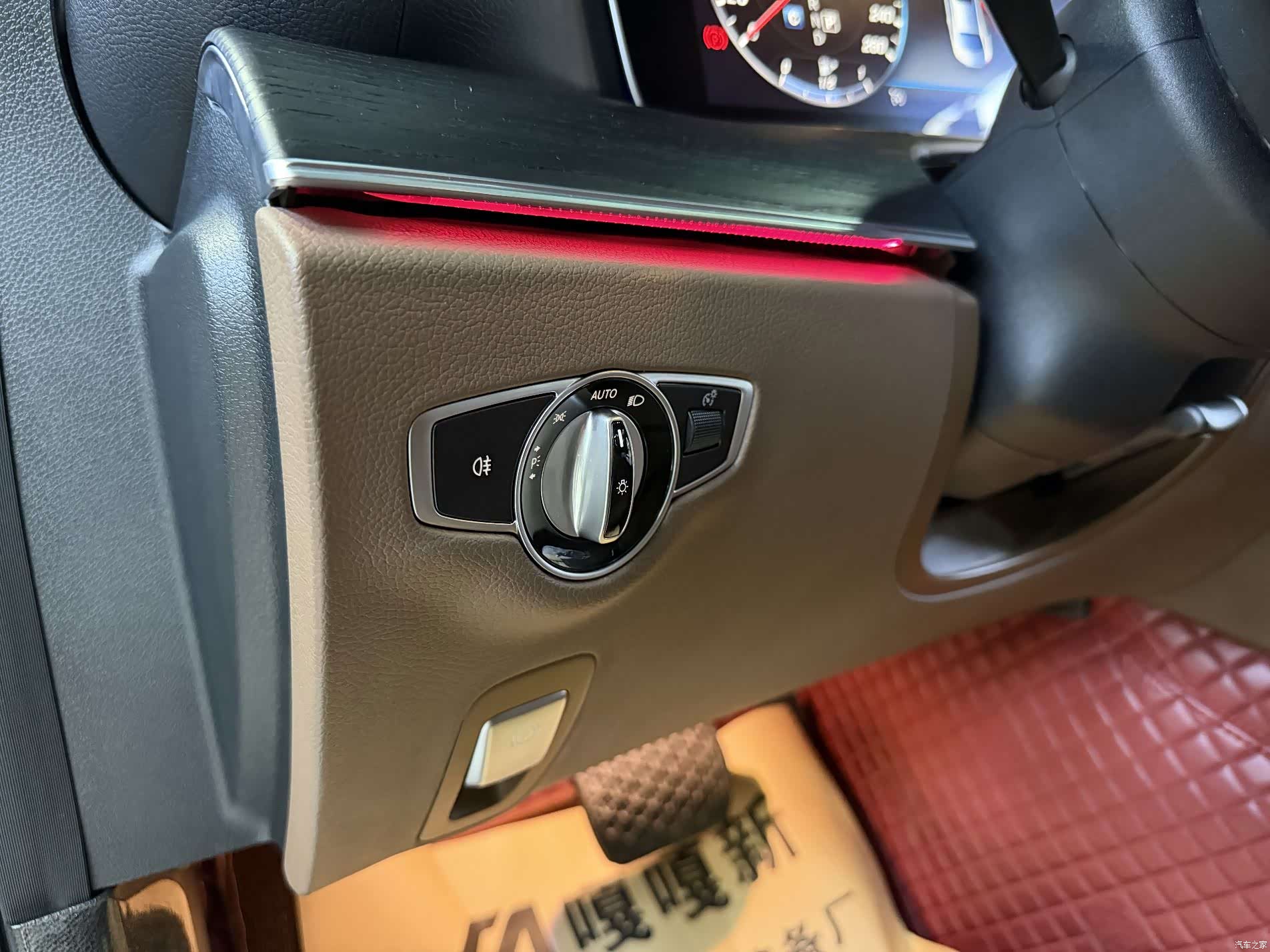 Mercedes-Benz E-Class, 2019 14