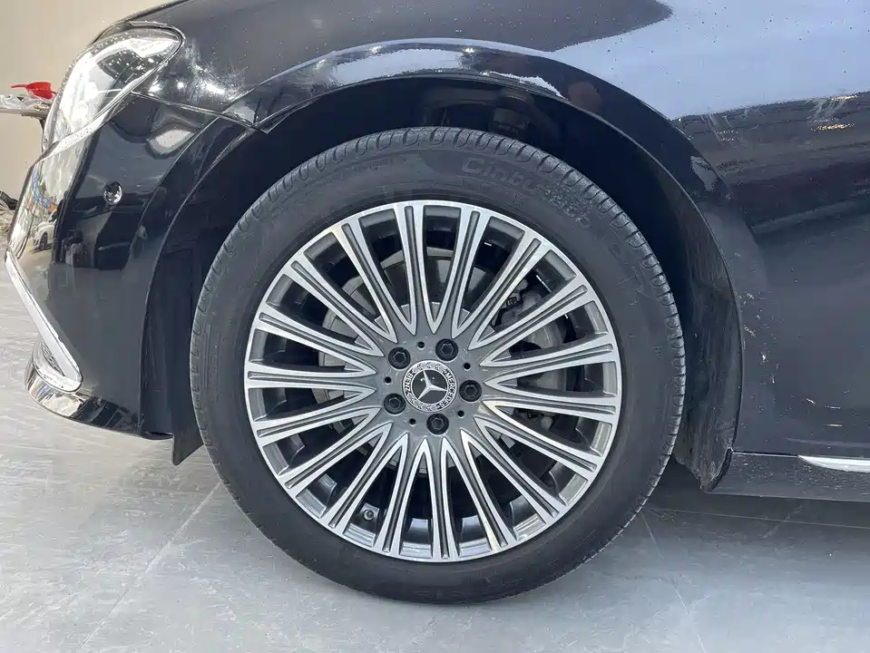Mercedes-Benz E-class Mercedes-Benz E-class