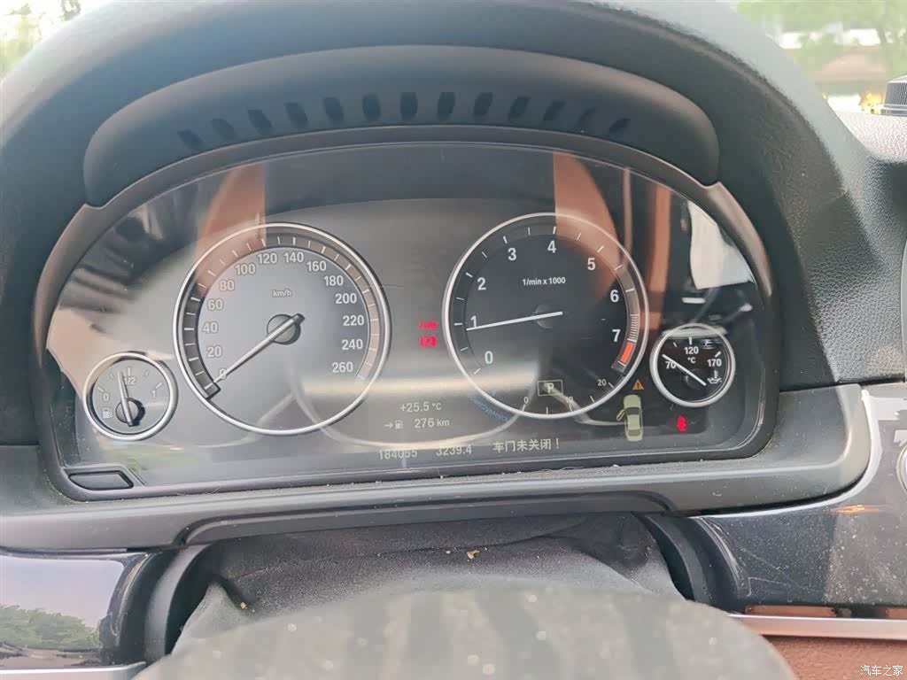 BMW 5 Series, 2015 12