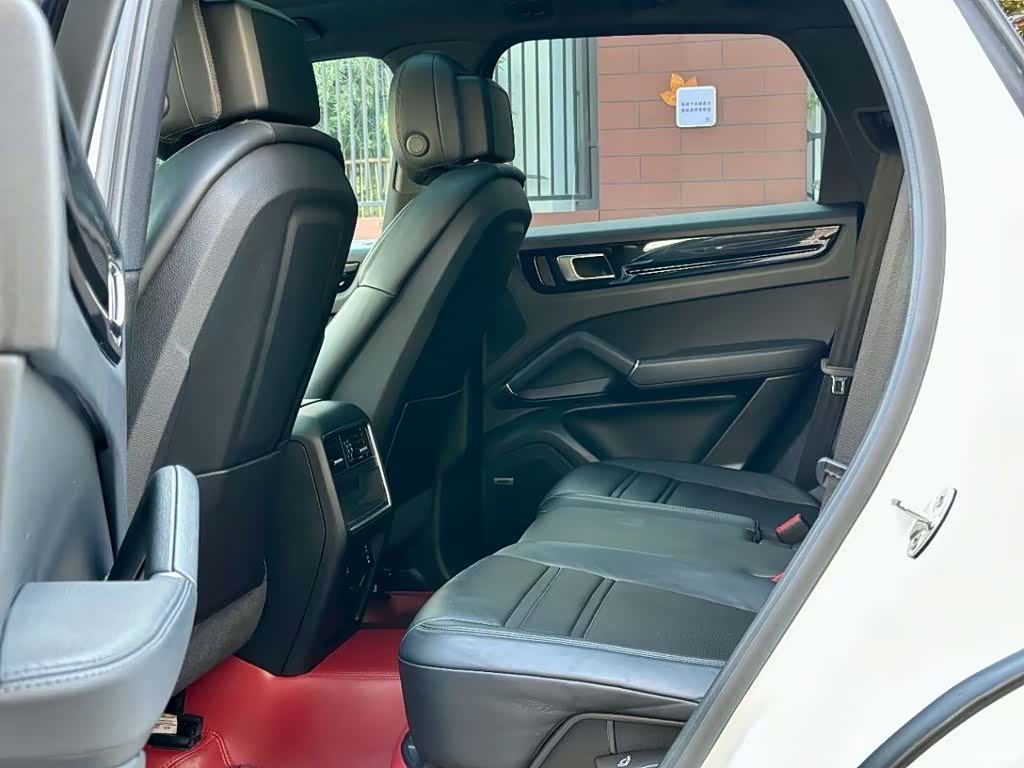 Porsche Cayenne, 2023 6