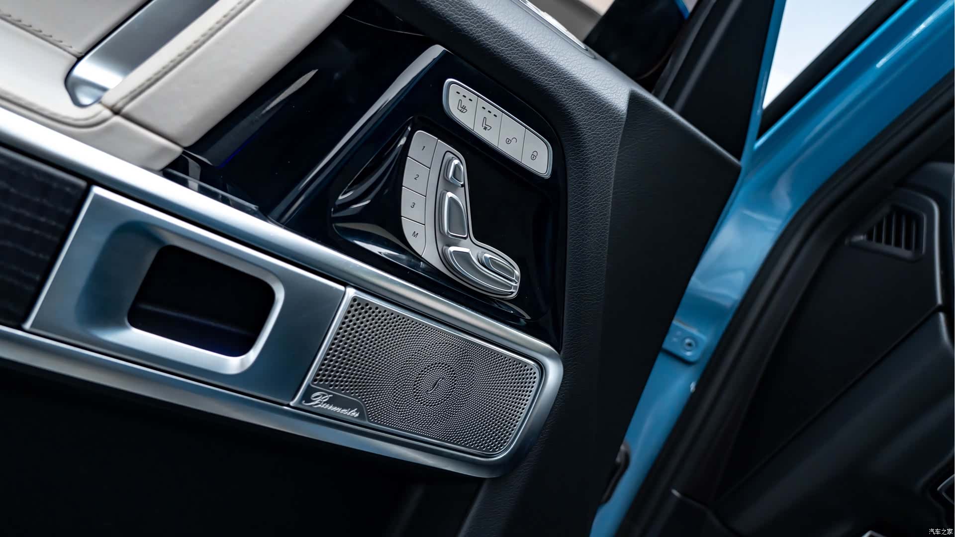 Mercedes-Benz G-Class, 2022 14