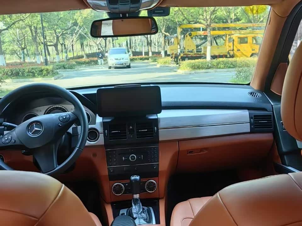 Mercedes-Benz GLK grade