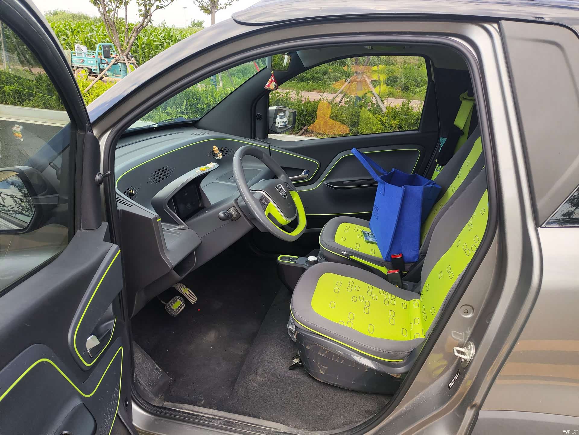Wuling E100, 2021 7
