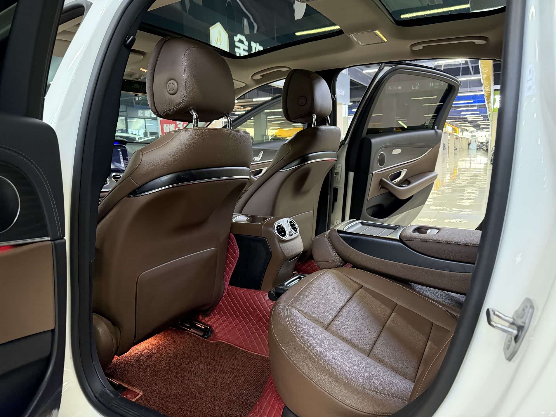 Mercedes-Benz E-Class, 2019 8