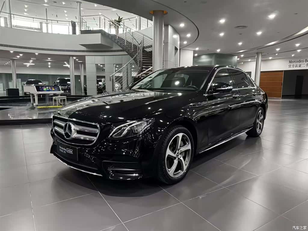 Mercedes-Benz E-Class, 2019 1