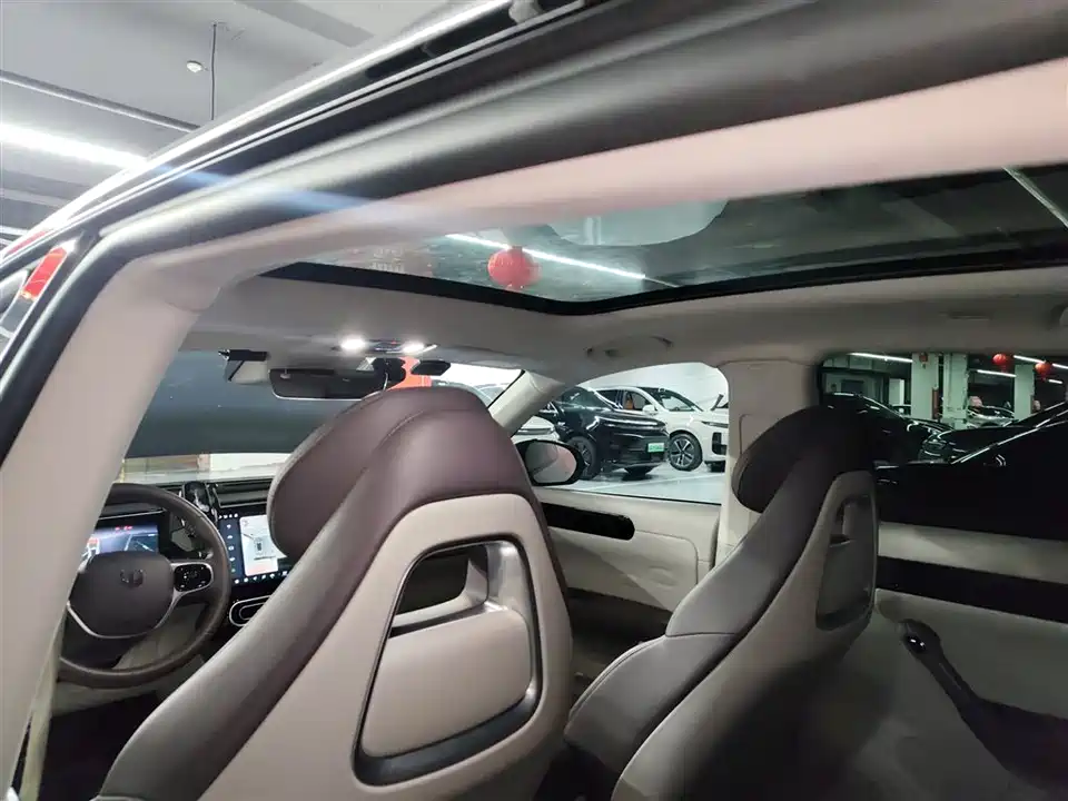Leapmotor C11