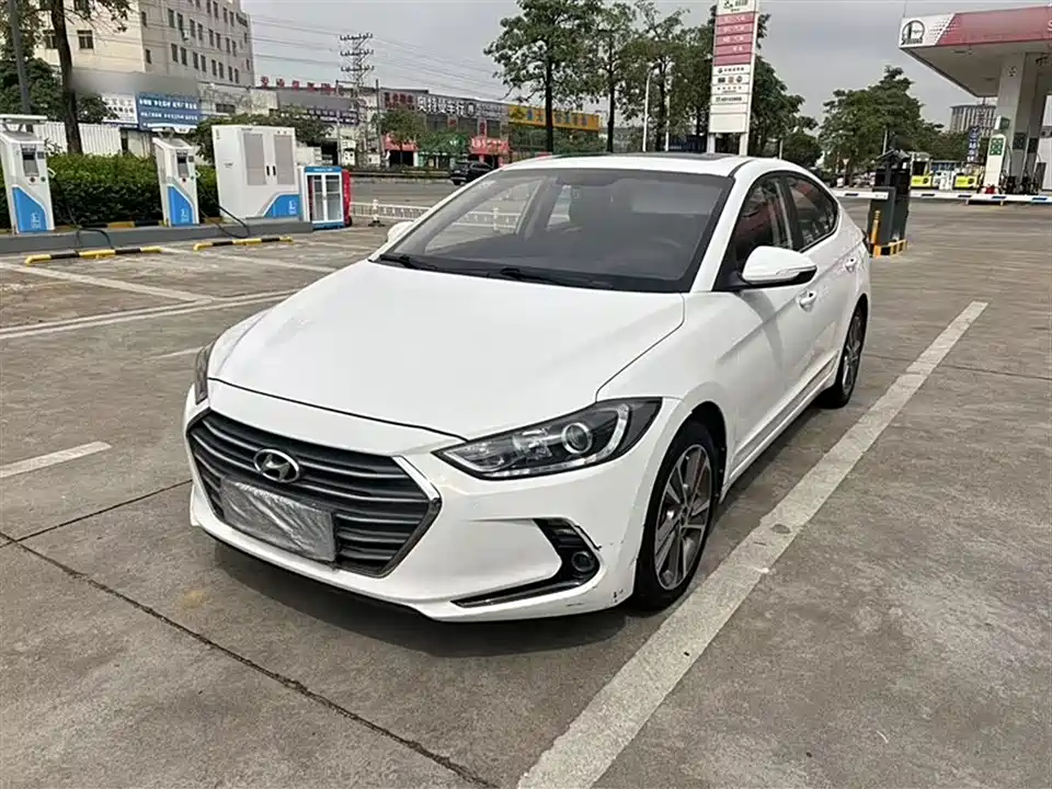 Hyundai Lead