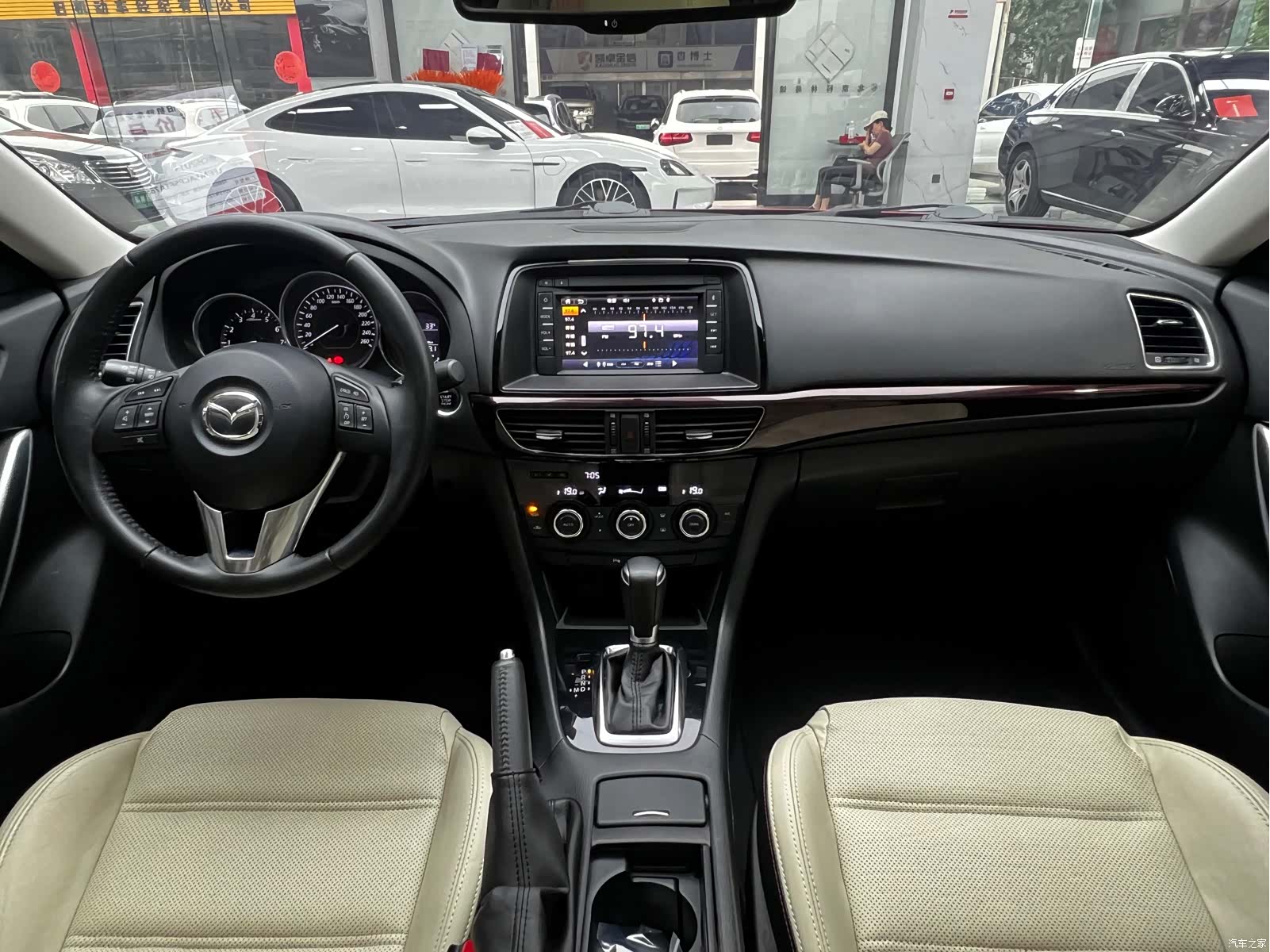Mazda Atenza, 2015 19
