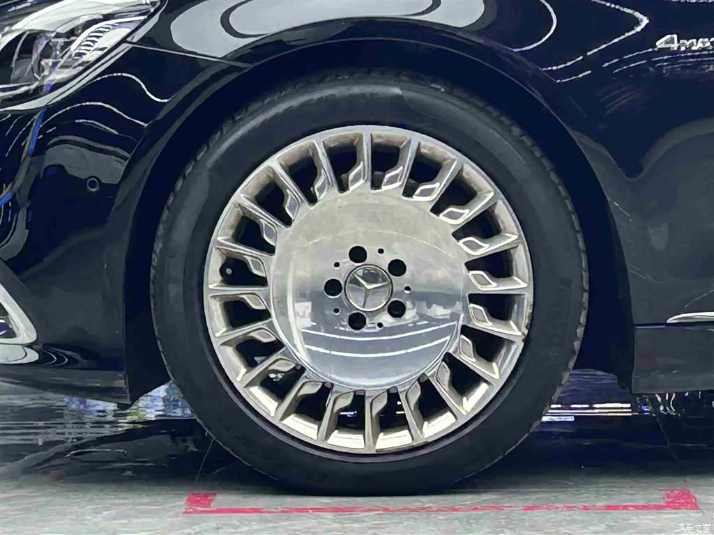 Maybach S-Class, 2020 4