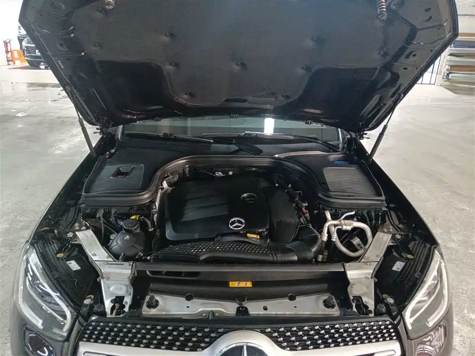 Mercedes-Benz GLC Mercedes-Benz GLC