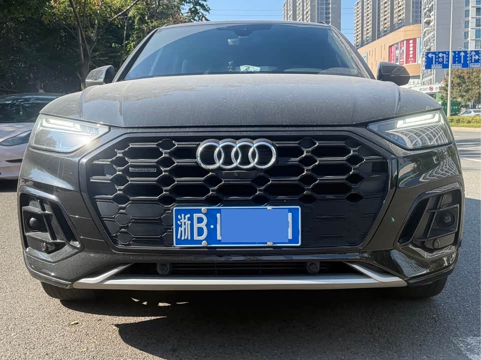Audi Q5L Sportback