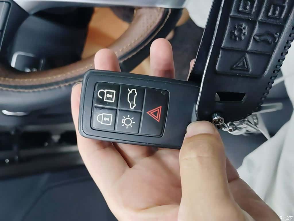 Volvo XC60, 2015 9