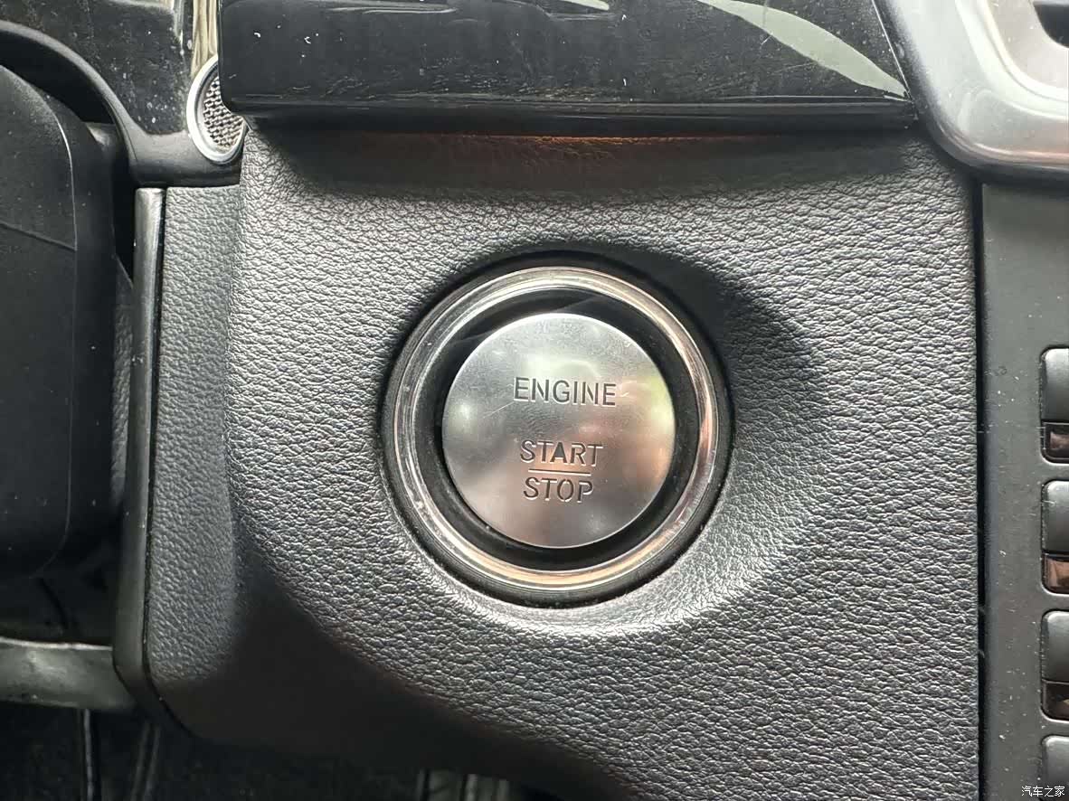Mercedes-Benz E-Class, 2012 16