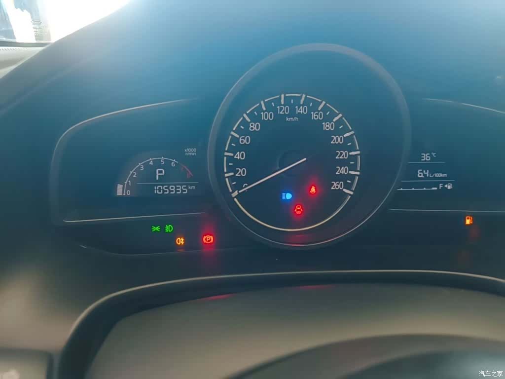 Mazda Mazda3, 2018 12