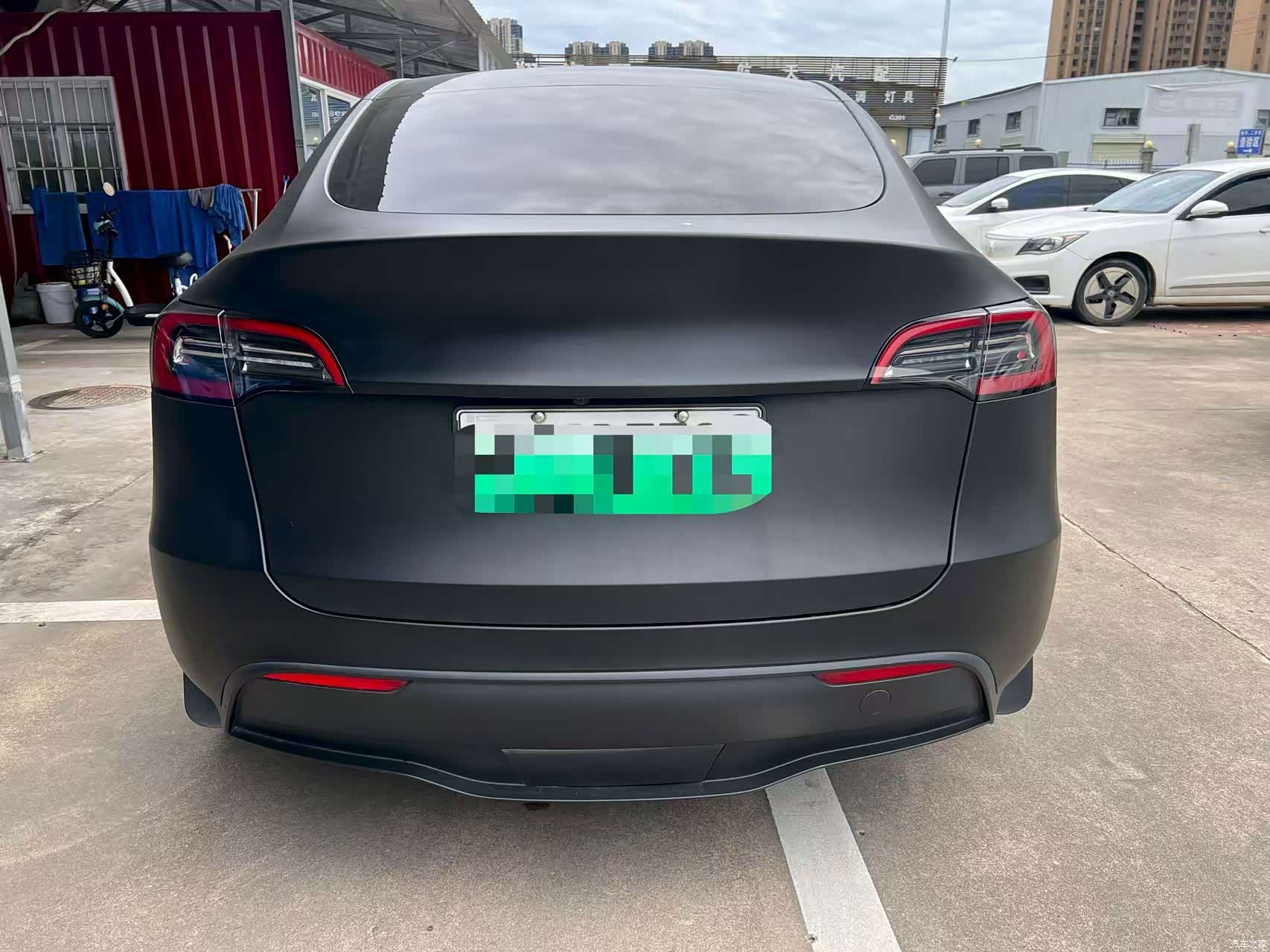 Tesla Model Y, 2023 8
