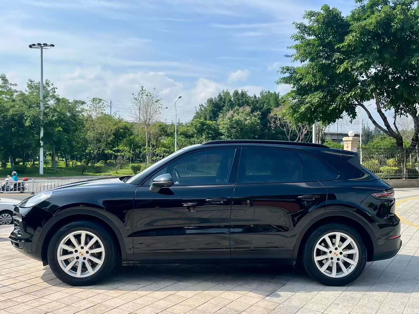 Porsche Cayenne, 2019 8