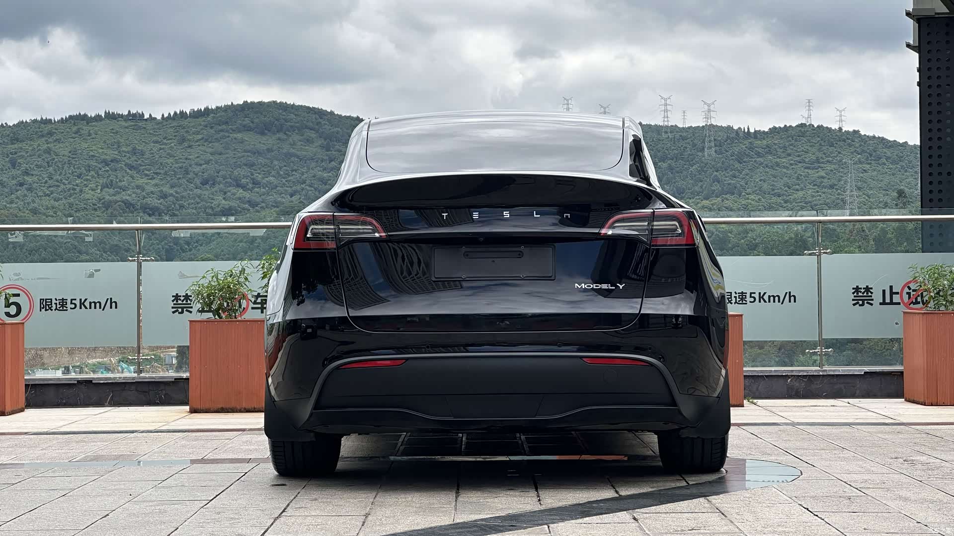 Tesla Model Y, 2022 8