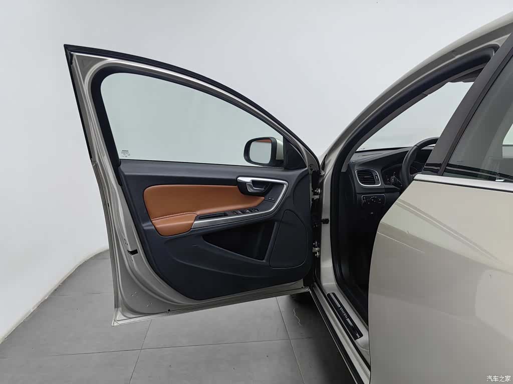 Volvo S60, 2018 8