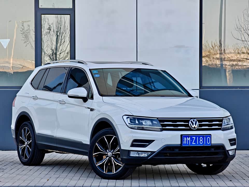 Volkswagen Tiguan L