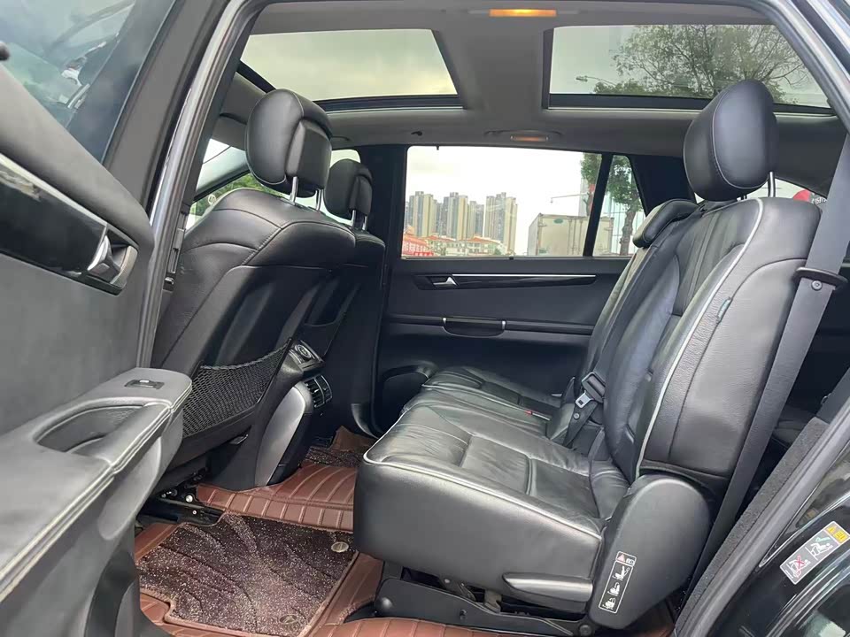 Mercedes-Benz R-class