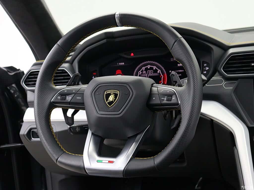 Lamborghini Urus, 2019 17