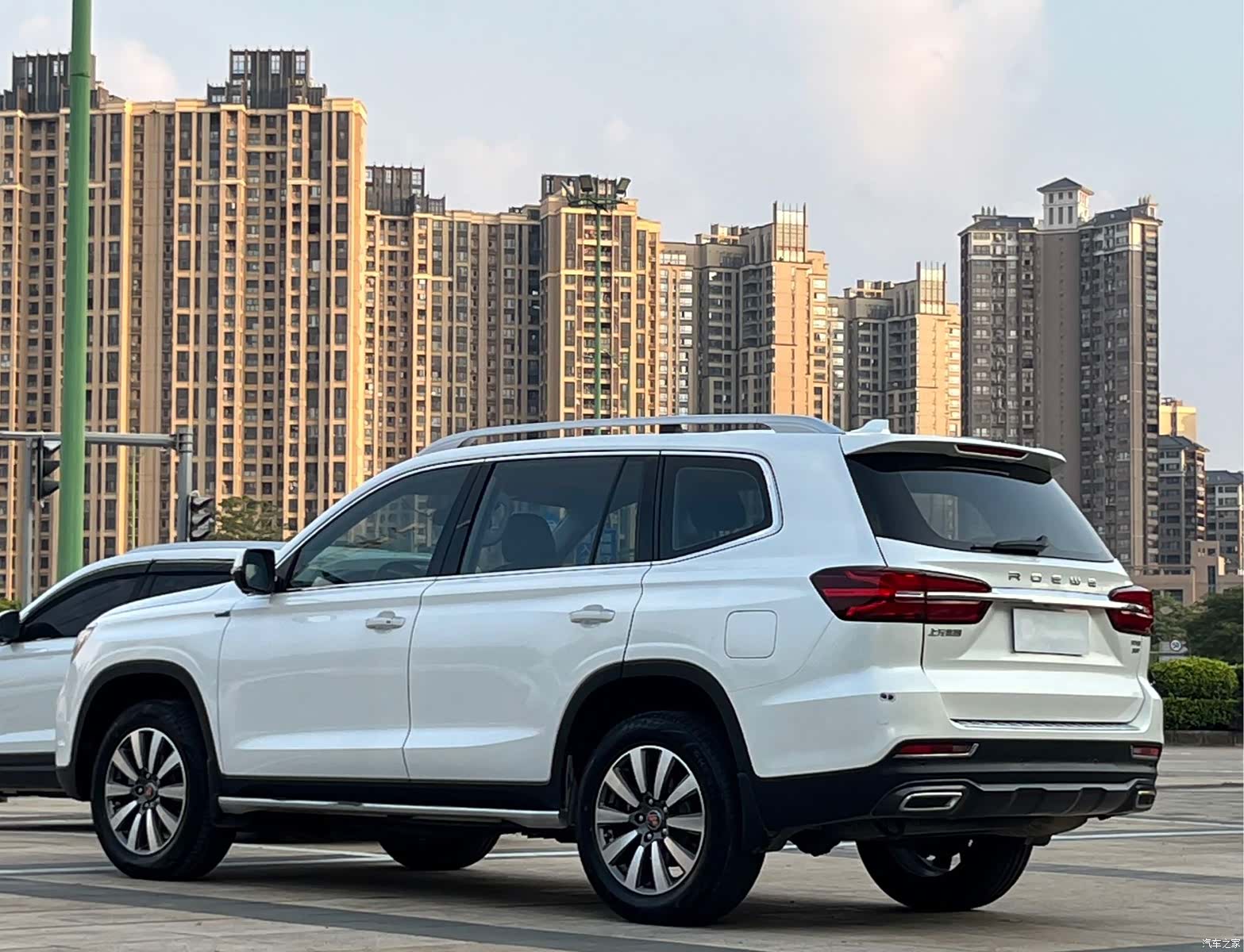 Roewe RX8, 2020 9