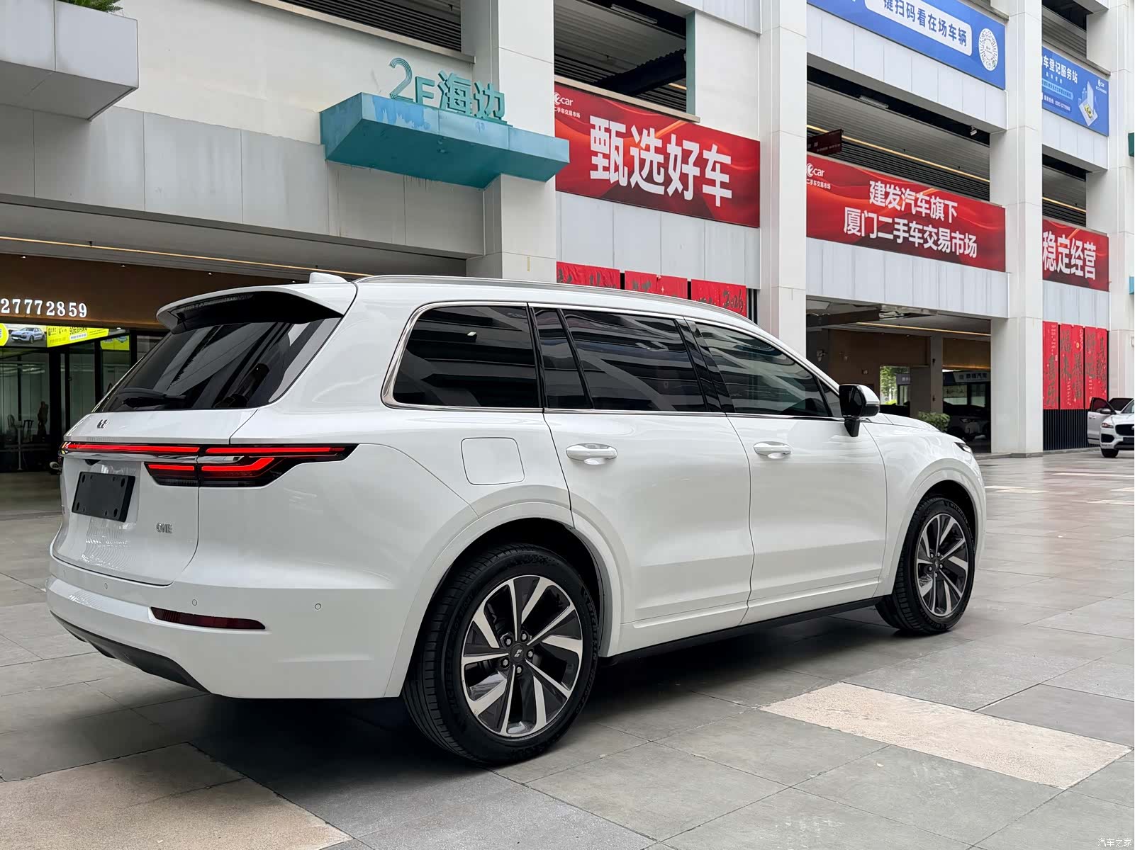 Li Auto ONE, 2022 все фото