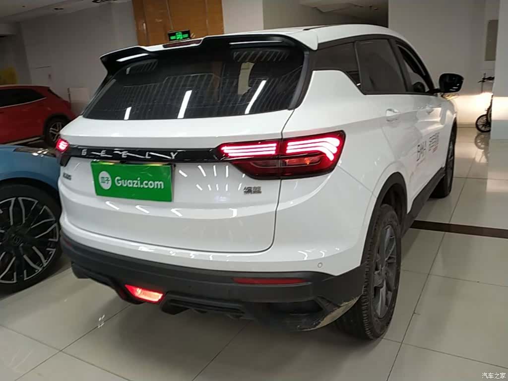 Geely Coolray, 2025 7