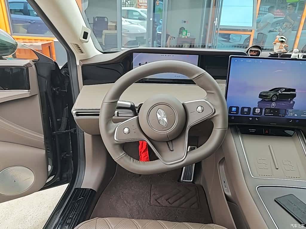 Stelato S9, 2025 11