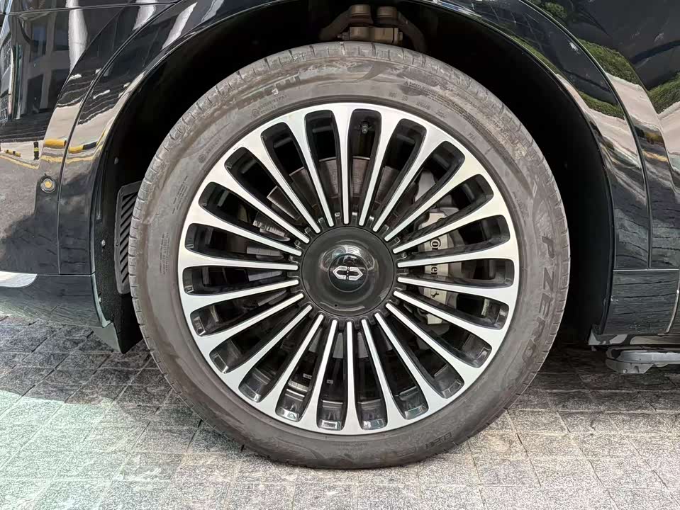 AITO Ask the world M9