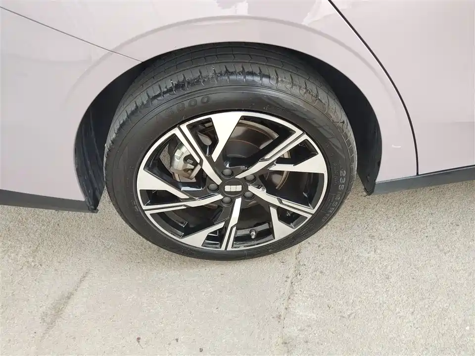 Geely Galaxy Galaxy L6