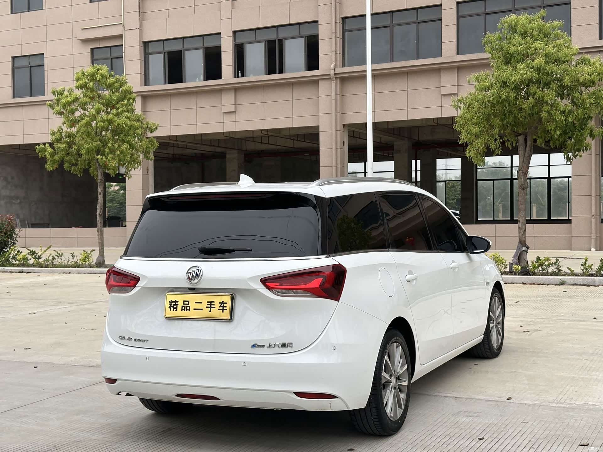 Buick GL6, 2023 7