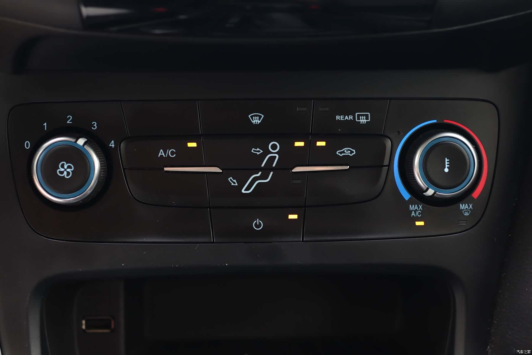 Ford Focus, 2018 10