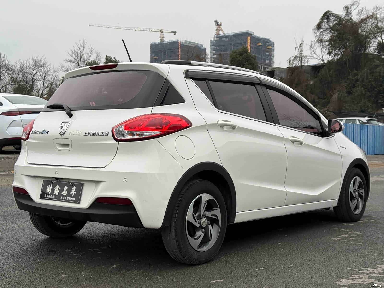 Wuling 310, 2018 12