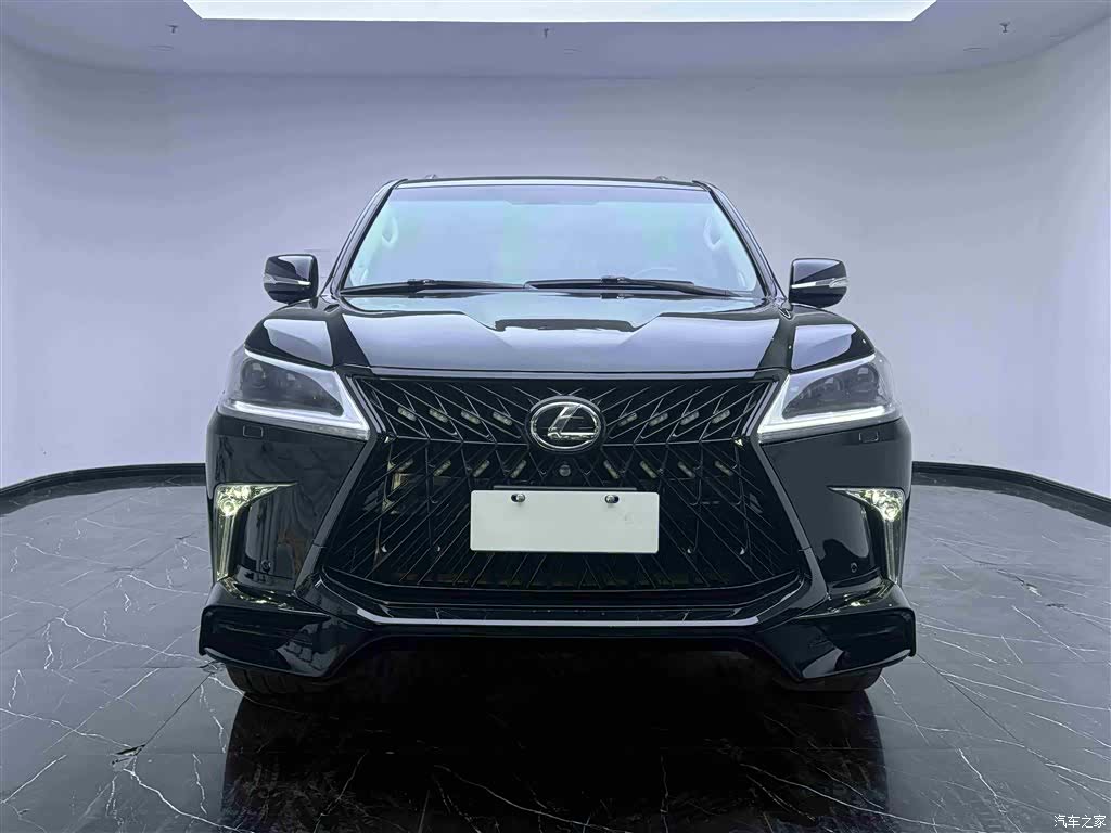 Lexus LX, 2008 2