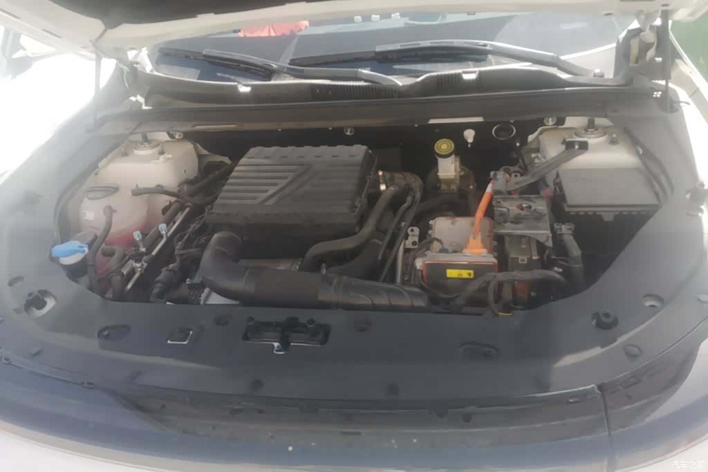 Jetour L7, 2025 10