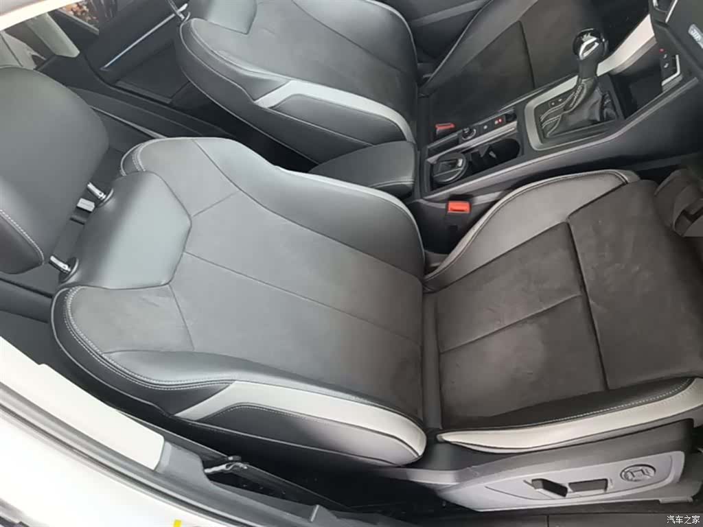 Audi Q3, 2023 25