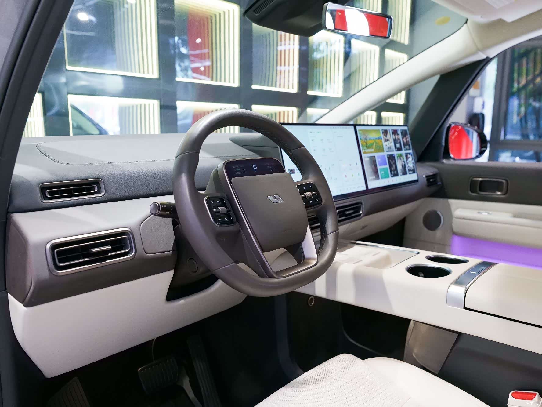 Li Auto MEGA, 2024 10