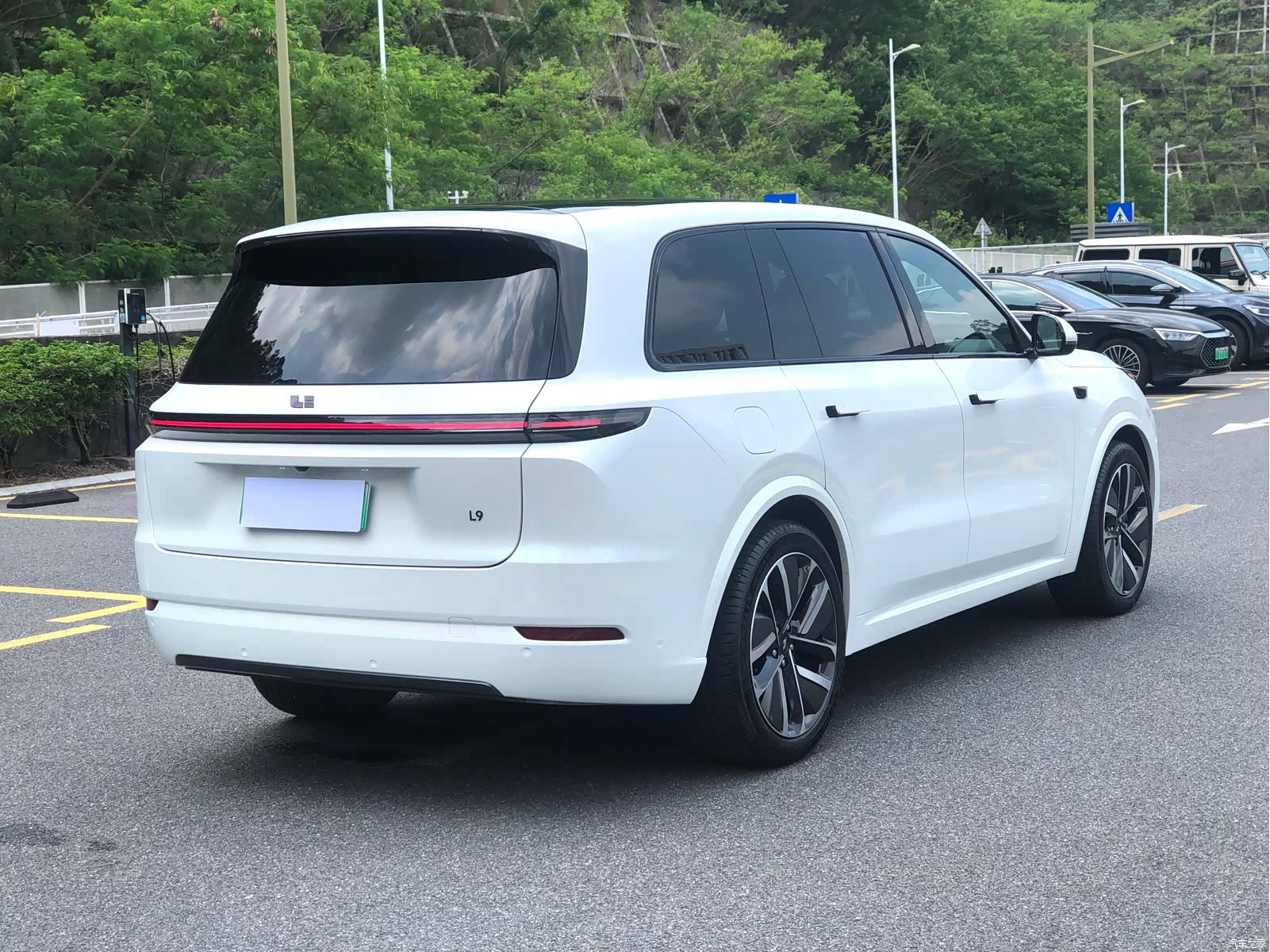 Li Auto L9, 2023 6