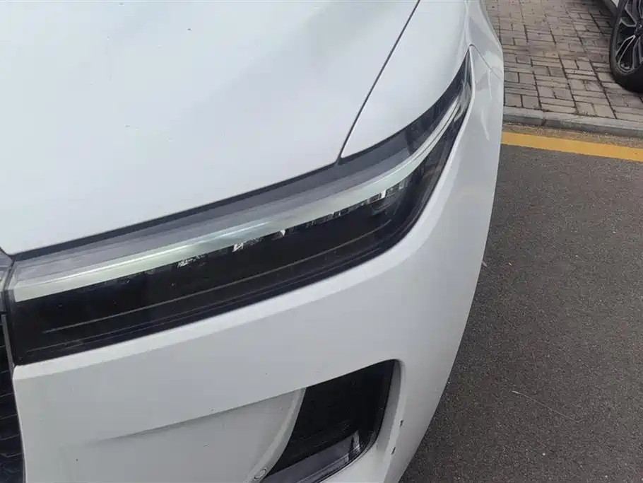 Li Auto Ideal ONE