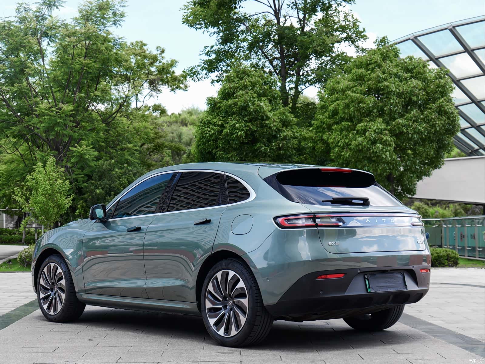 AITO M5, 2022 4