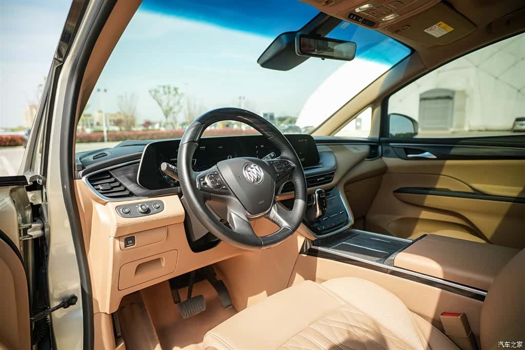 Buick GL8, 2021 все фото