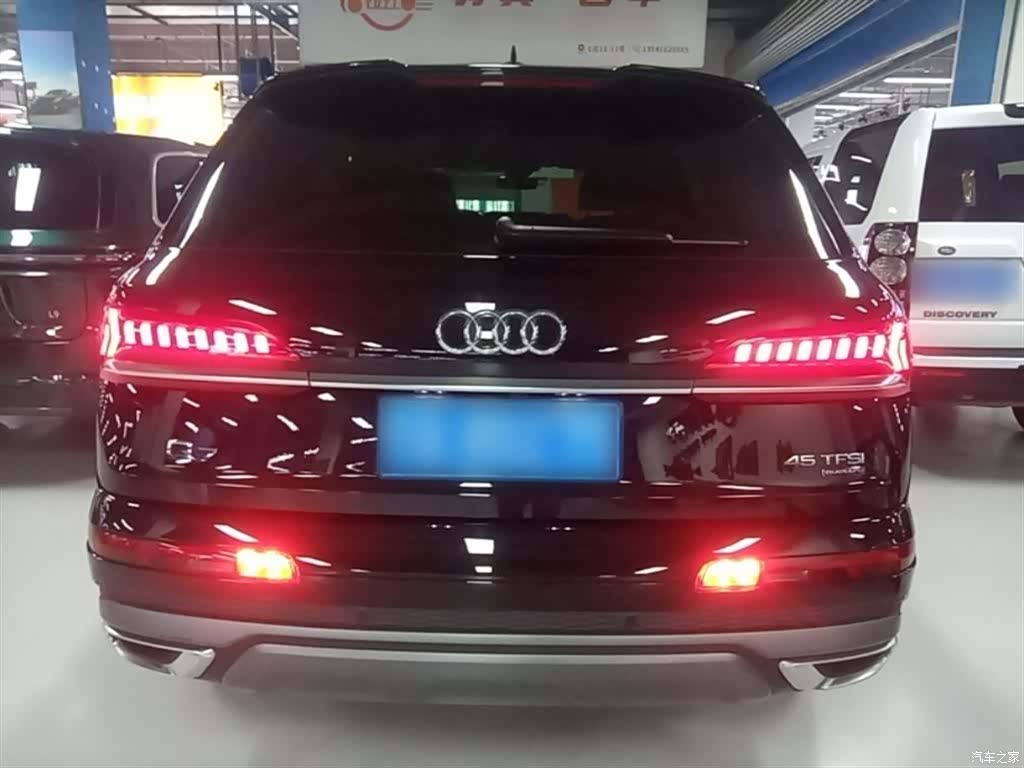 Audi Q7, 2024 6