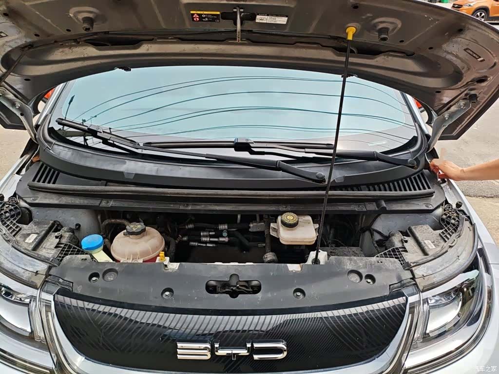 BYD Dolphin, 2022 11