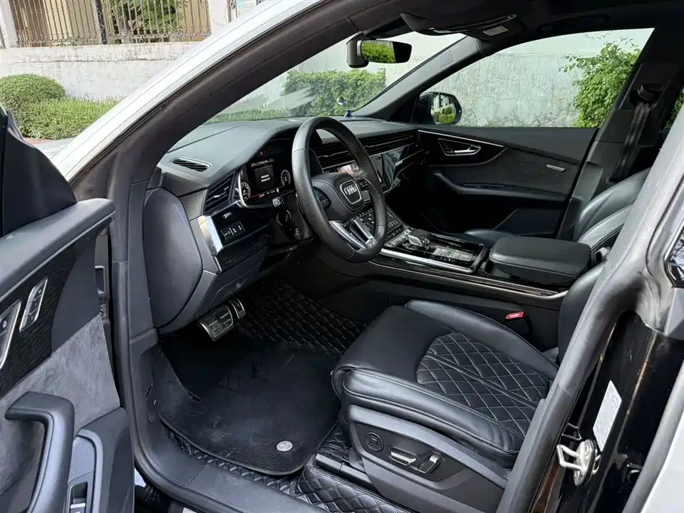 Audi Q8 Audi Q8